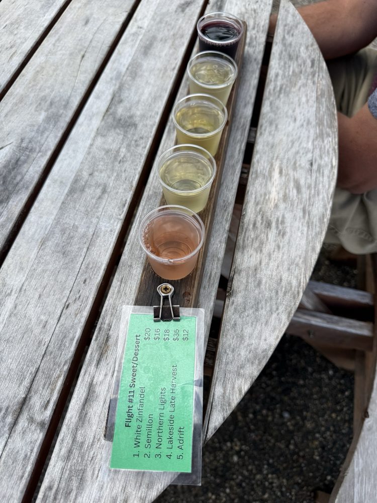 Social spots from Lemon Creek Winery