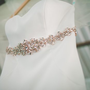 Xuan - Sewing & Alterations Near Me - San Diego, California Xuan - Sewing & Alterations Near Me - San Diego, California