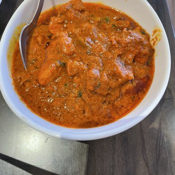 Chennai Eats - Andhra Style Chicken Curry - Indian Near Me - Watertown, Massachusetts