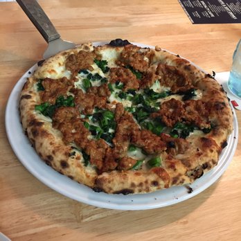 Azzurri Pizzeria - Sausage pizza - delicious - Pizza Near Me - Calgary, Alberta Azzurri Pizzeria - Sausage pizza - delicious - Pizza Near Me - Calgary, Alberta