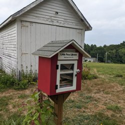Little Free Library 138138 - Little Free Library 138138, Windham