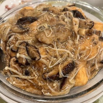 Golden Swan Restaurant - Soft tofu with Assorted mushrooms - Dim Sum Near Me - Vancouver, British Columbia