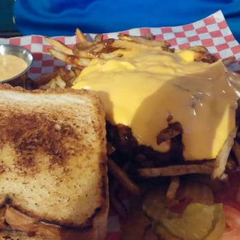 Stacked STL - Burger, bbq brisket cheese with chili cheese fries - Burgers Near Me - Saint Louis, Missouri Stacked STL - Burger, bbq brisket cheese with chili cheese fries - Burgers Near Me - Saint Louis, Missouri