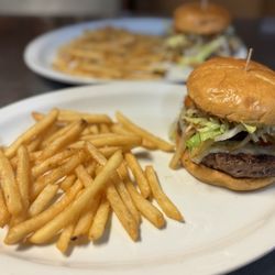 Don Eduardo Mexican Restaurant And Cantina - Ed's burgers