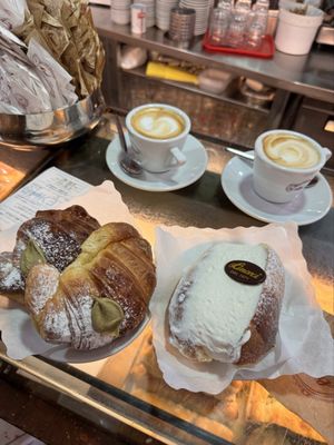 Pasticceria Linari by null