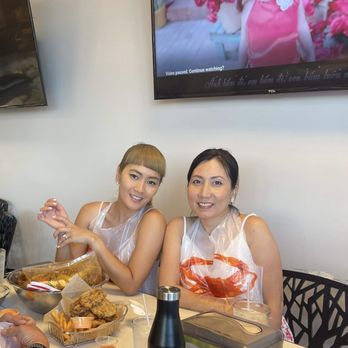 The Crawfish Hut - Seafood Near Me - Burien, Washington