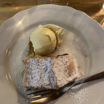 CocinaRivero - Apple Strudel - Thai Near Me - Prague, Puerto Rico CocinaRivero - Apple Strudel - Thai Near Me - Prague, Puerto Rico
