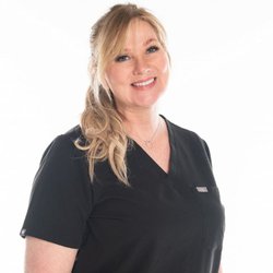 Dr. Skigen specializes in general dentistry. She is exceptional at easing dental anxiety.