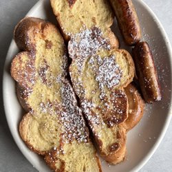 Pioneer Diner - French Toast with Sausage