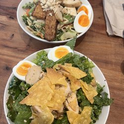 Thai peanut and chicken tostada salads.
