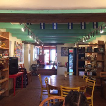 Gobble This - Fun dining area. Further in the back, there's a cozy nook with a tv and fish tank:) - Salvadoran Near Me - Albuquerque, New Mexico