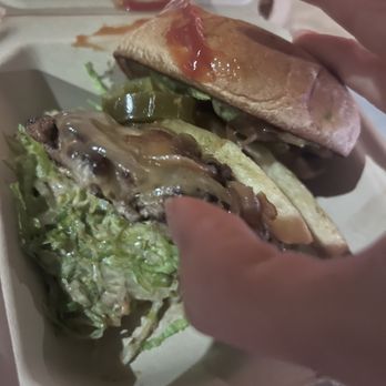 Burger Lounge - Made with no love - Burgers Near Me - Beverly Hills, California Burger Lounge - Made with no love - Burgers Near Me - Beverly Hills, California
