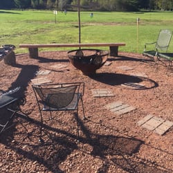Dixon's Apple Orchard - Awesome fire pit!