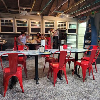 Crab Pot - Inside dining - Seafood Near Me - Surf City, North Carolina