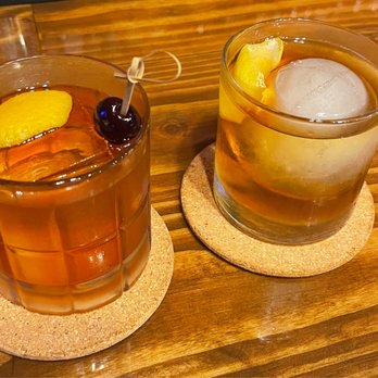 Pint + Jigger - Sous vide old fashioned and 5th Amendment - Beer Bar Near Me - Honolulu, Hawaii Pint + Jigger - Sous vide old fashioned and 5th Amendment - Beer Bar Near Me - Honolulu, Hawaii