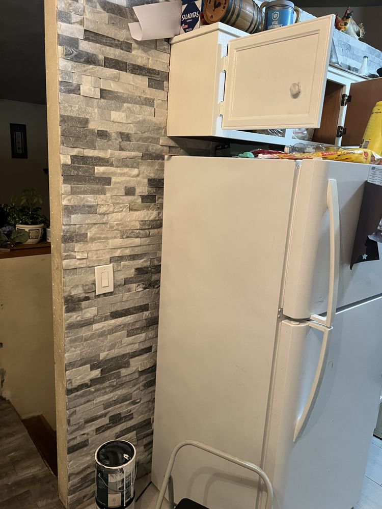 Slide of Paredes Mobile Services