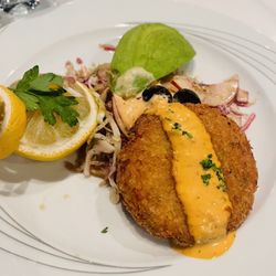 The Bear Club - Crab cake appetizer.