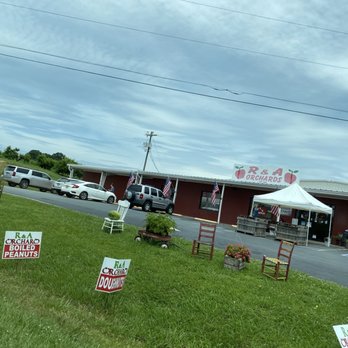 R & A Orchards - Fruits & Veggies Near Me - Ellijay, Georgia R & A Orchards - Fruits & Veggies Near Me - Ellijay, Georgia