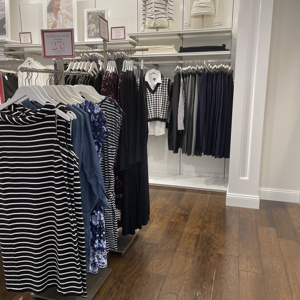 Talbots - Some of the clothing - Women's Clothing Near Me - Tucson, Arizona Talbots - Some of the clothing - Women's Clothing Near Me - Tucson, Arizona