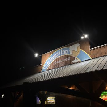 Homy Inn - Dive Bars Near Me - Omaha, Nebraska