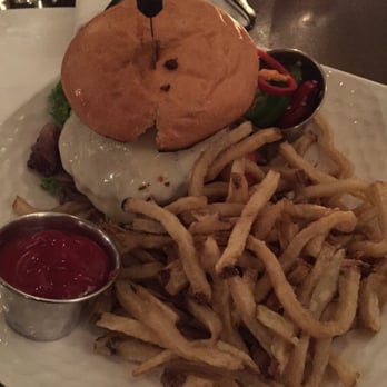 Mua - The burger - Bars Near Me - Oakland, California Mua - The burger - Bars Near Me - Oakland, California