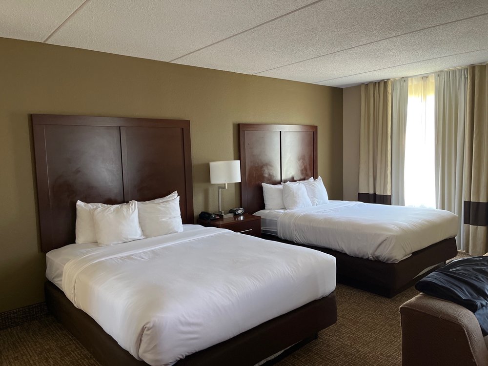 COMFORT SUITES AIRPORT - Updated June 2026 - 54 Photos & 51 Reviews
