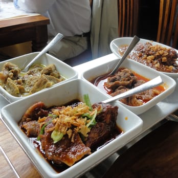 Garoeda - Indonesian Near Me - Den Haag, ZH Garoeda - Indonesian Near Me - Den Haag, ZH