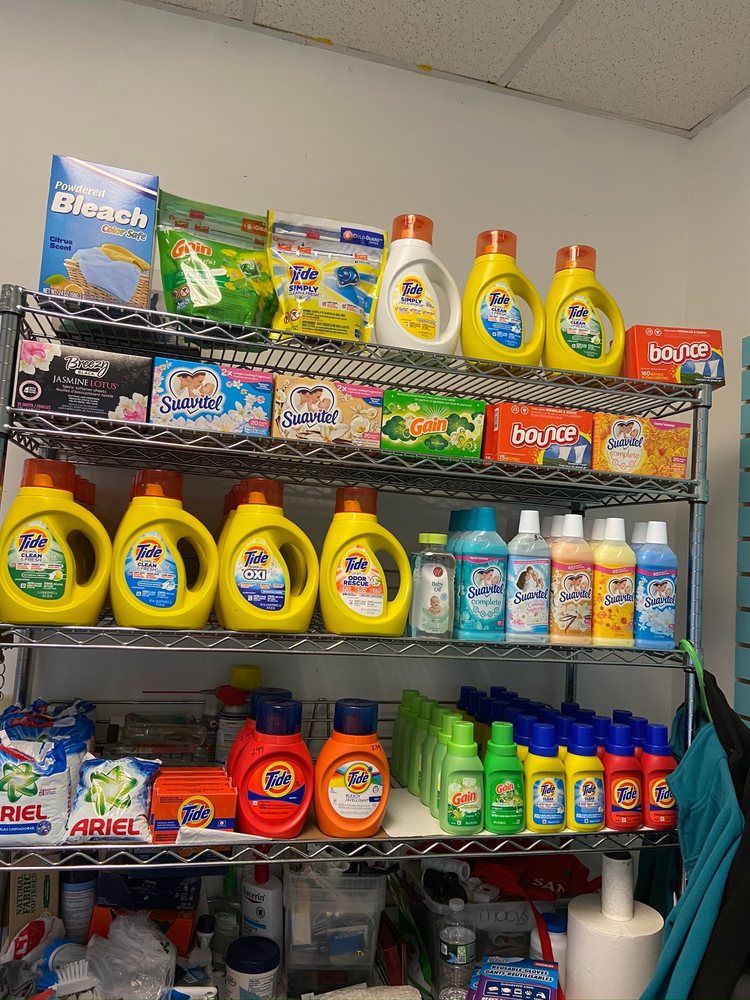 SUPER SAVER LAUNDROMAT Updated September 2024 10 Photos & 10