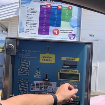 Kwik Trip - a person using a ticket machine - Convenience Stores Near Me - Fond du Lac, Wisconsin Kwik Trip - a person using a ticket machine - Convenience Stores Near Me - Fond du Lac, Wisconsin