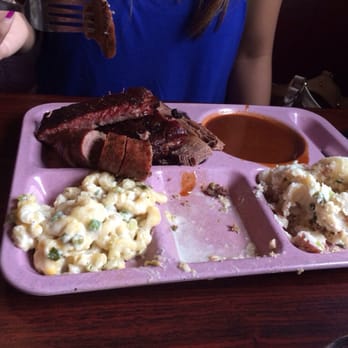 The Slow Bone - Barbeque Near Me - Dallas, Texas