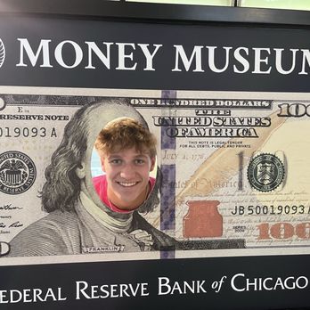 Money Museum - Photo op - Museums Near Me - Chicago, Illinois