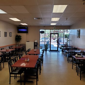 Silong Kainang Pinoy - Dining area - Filipino Near Me - Sparks, Nevada