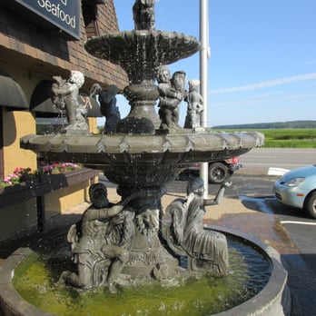 Anjon's Ristorante - Big fountain. - Italian Near Me - Scarborough, Maine Anjon's Ristorante - Big fountain. - Italian Near Me - Scarborough, Maine