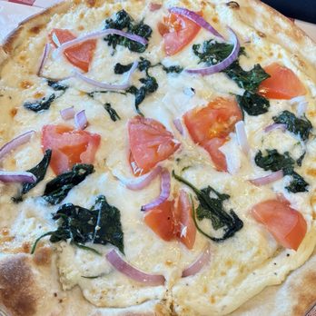 Carmine’s Pizza Kitchen - White pizza primavera - Pizza Near Me - Henderson, Nevada