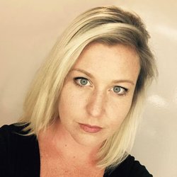 Nuovo Salons - Gorgeous cool blonde with a shadow root at The Cooper Creek location of Nuovo Salons in Sarasota and Bradenton, FL.
