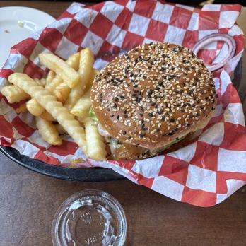 The Black Rose - Burger - American Near Me - Boston, Massachusetts