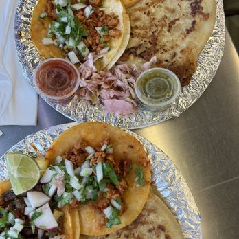 Balcon Express - #2 combo- 2 tacos (chk & mixed), 1 pupusa (original). - Tacos Near Me - Tacoma, Washington