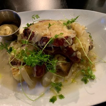 Newbergundian Bistro - Choucroute Garnier - Wine Bars Near Me - Newberg, Oregon