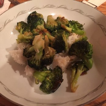 New Sing Mee Kitchen - Broccoli in Garlic Sauce, tasteless - Chinese Near Me - East Meadow, New York