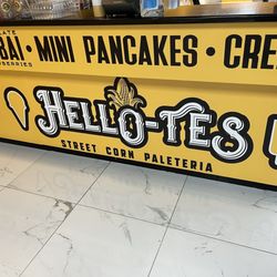 Hello-tes Paleteria - Inside