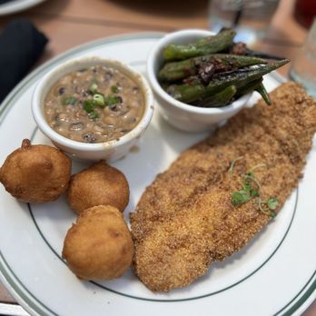 Fixins Soul Kitchen  - Fried Fish Entree with charred okra with bacon and black eyed peas - Soul Food Near Me - Los Angeles, California