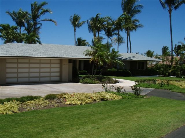Slide of Torres Roofing
