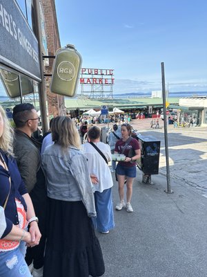 Savor Seattle Food Tours by null