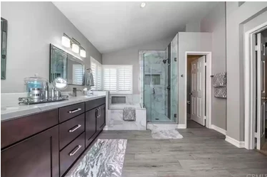 Slide of Martinez Construction