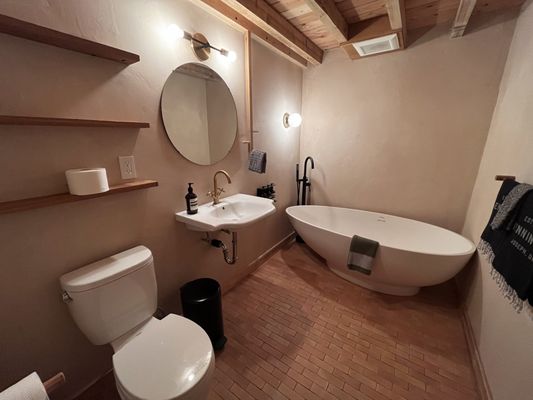 The Jennings Hotel by null