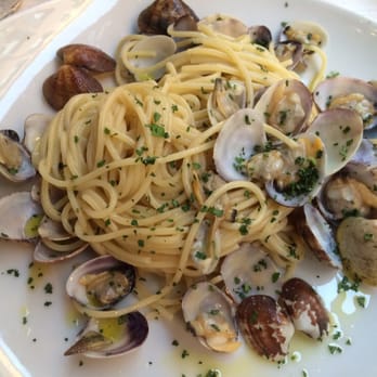 Ostaria al Vecio Pozzo - Spaghetti vongole - Italian Near Me - Venezia, VE Ostaria al Vecio Pozzo - Spaghetti vongole - Italian Near Me - Venezia, VE