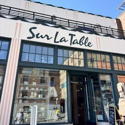 Sur La Table storefront