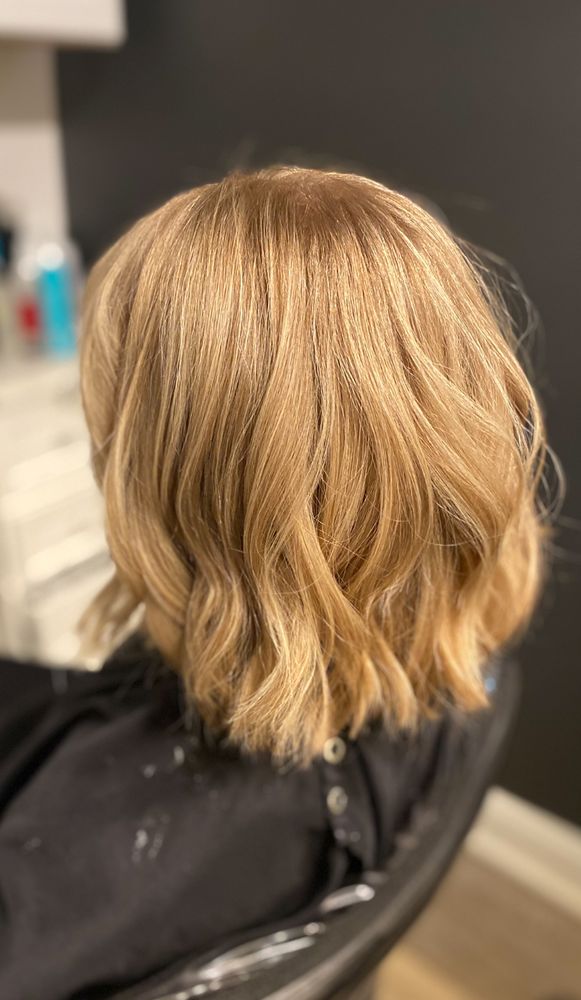 Hair Unique Logo