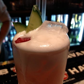 Elixir Rooftop Bar - Clover Club Soiree - Bars Near Me - Fortitude Valley, QLD