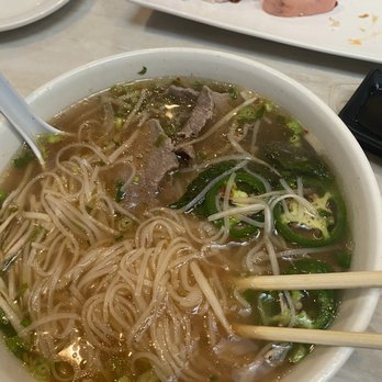 Pearl of Canton - P1. Beef pho with chili paste - Sushi Bars Near Me - West Bend, Wisconsin Pearl of Canton - P1. Beef pho with chili paste - Sushi Bars Near Me - West Bend, Wisconsin